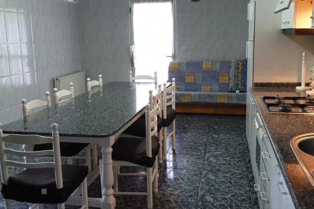 Freixido Casa Con Piscina Y Barbacoa 빌라 외부 사진